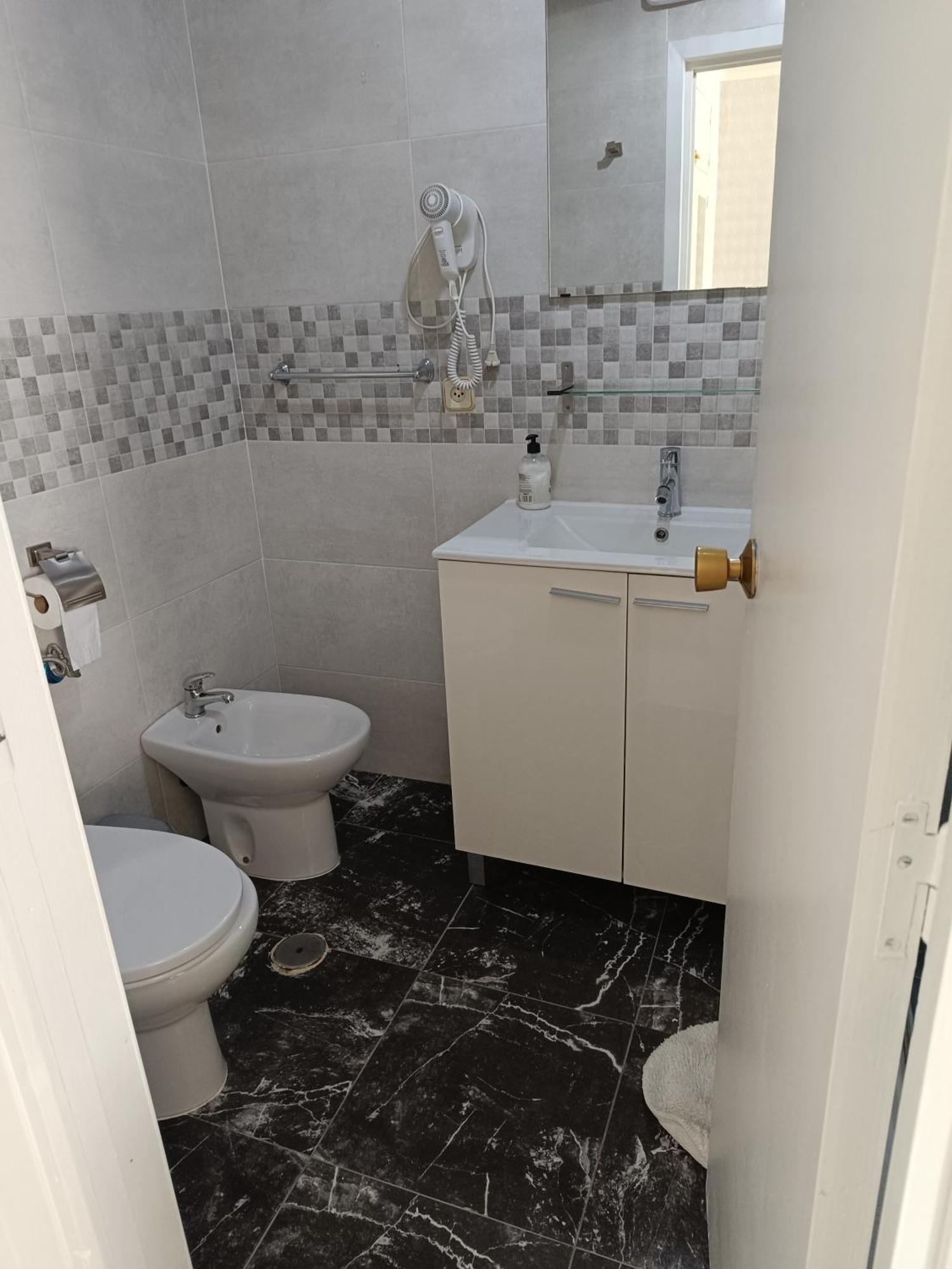 Hostal Fuente Del Pino Хумілья Екстер'єр фото